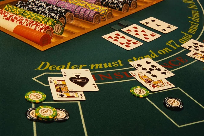 Live Blackjack dealer 21 table chips cards Philippines